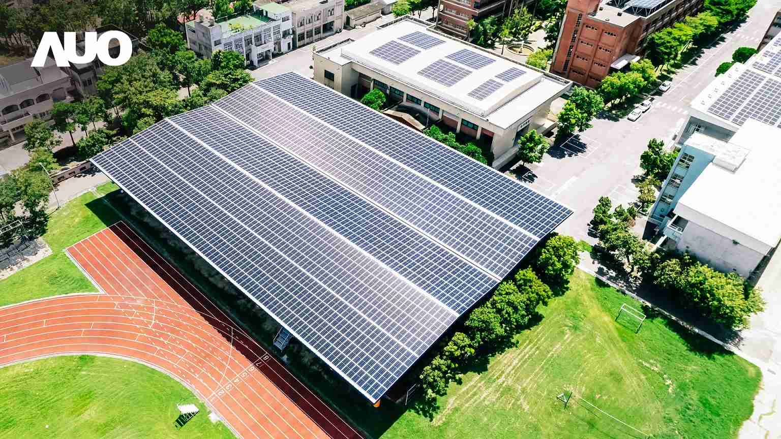 汇旺支付SunSteel光电整合型浪板具备快速安装、、轻量化优势，，可提升15%发电效能，，，通过国际IEC与台湾VPC认证安全、、、防漏、、、、耐候标准